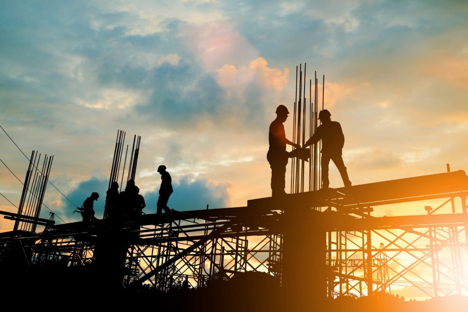 建設業で人手不足になったときの対処法